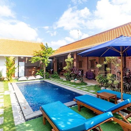 Pondok Juli Canggu Exteriör bild