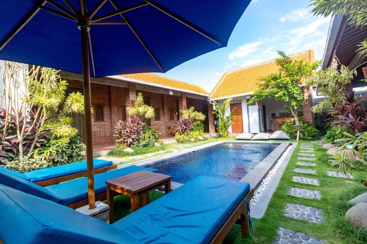Pondok Juli Canggu Exteriör bild